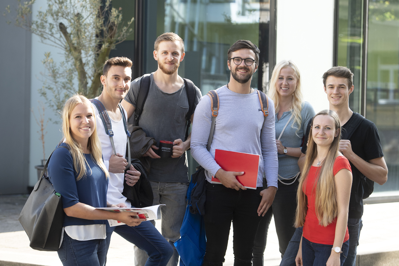 Hochschule Esslingen - Technik und Sozialwesen