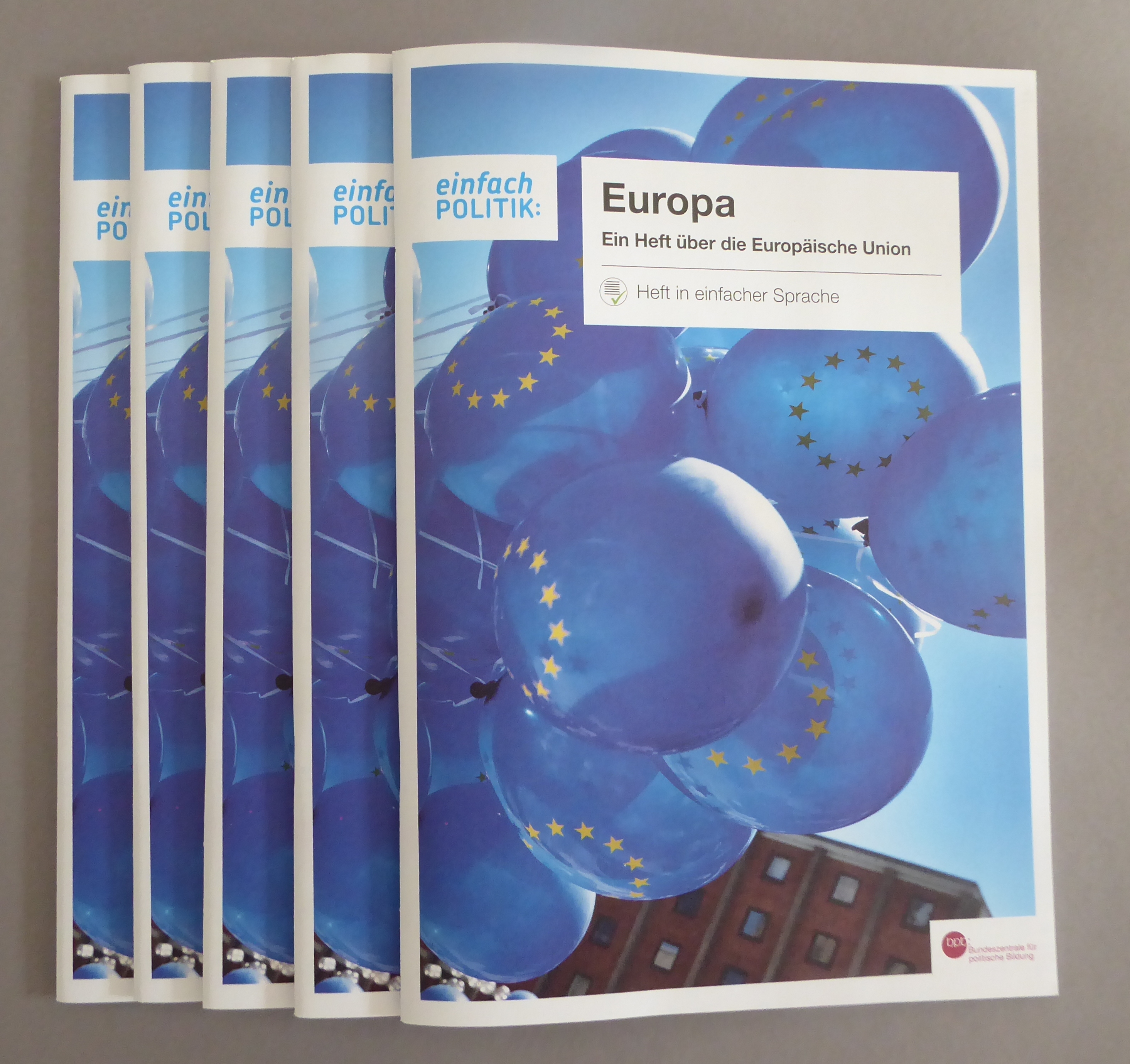 Die Broschüre "einfach Politik: Europa"