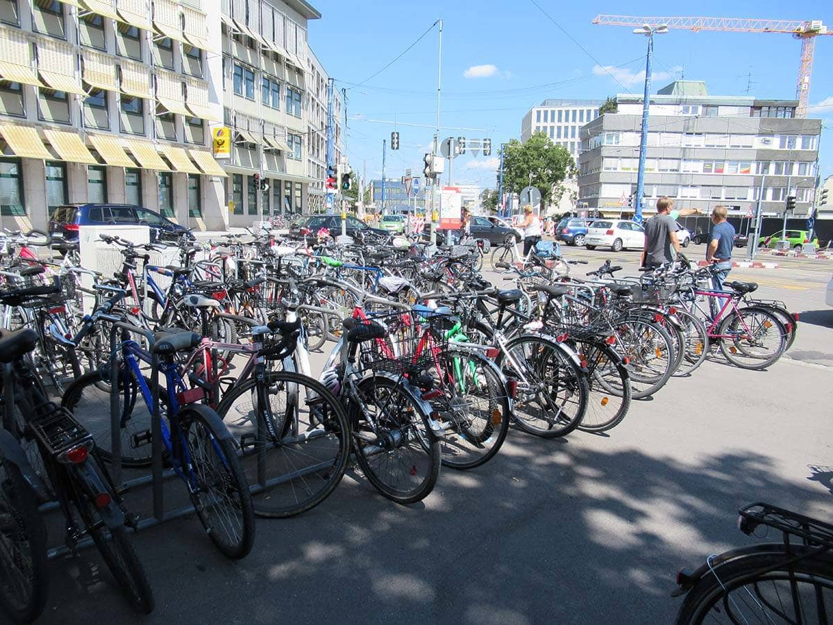 Fahrradständer am Hauptbahnhof